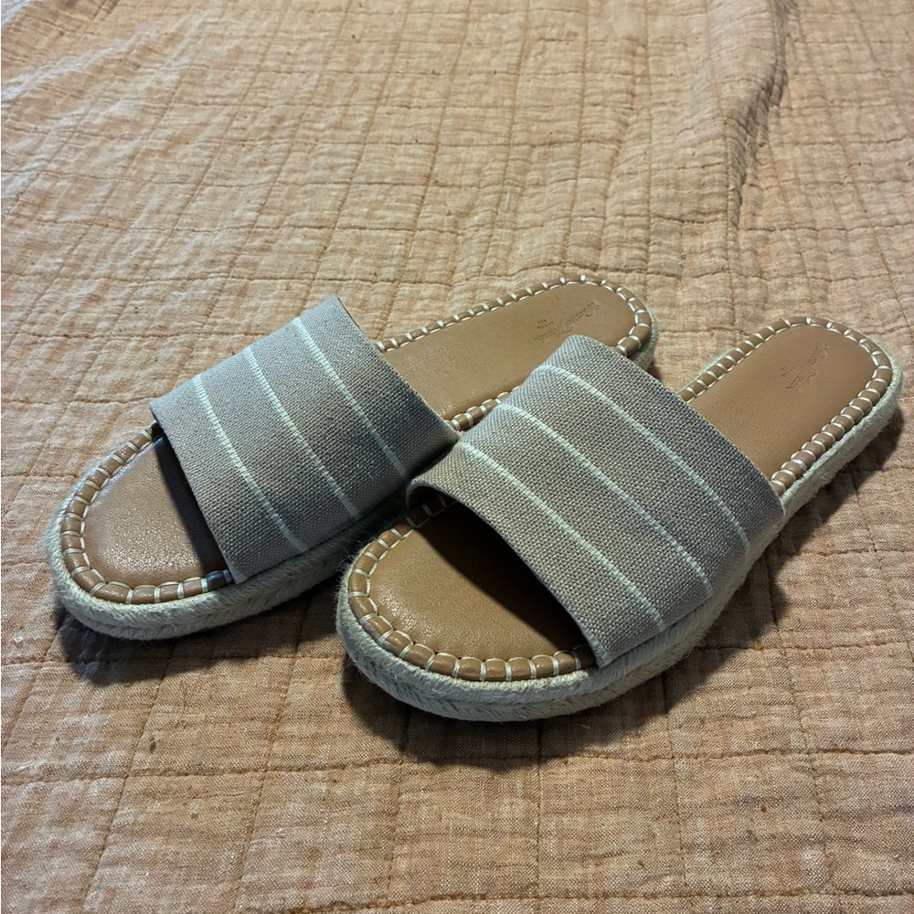 Women’s sandals